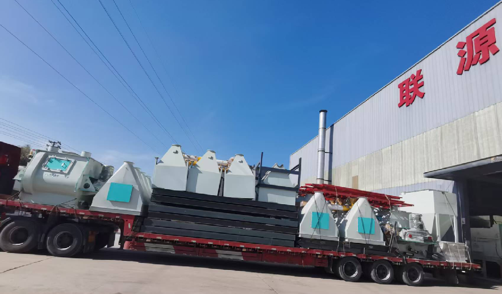 Lianyuan machinery sent to Jiangxi dry mortar production line equipment